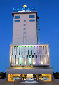Golden Tulip Essential Makassar, Makassar