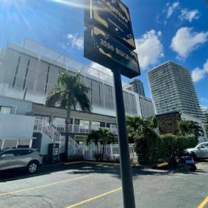 Up Midtown Hotel