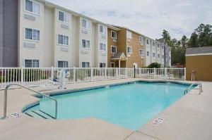 Microtel Inn & Suites by Wyndham Walterboro, Walterboro