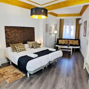 Nice lodging near the Plaza de Toros