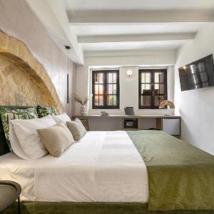 Poem Suites