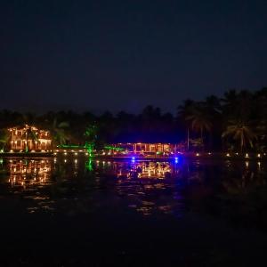 Village Paradise