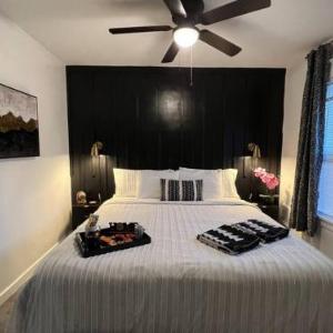 3-Minute JBLM Spacious & Cozy 4BR 2BTH Huge Yard