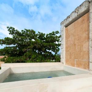 Large Loft with private pool and amazing sunset views in the heart of tulum