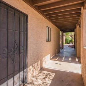 Charming 2BR near Papago Park