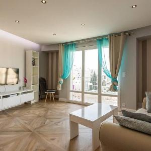 B018-Bright apartment with balcony - Cannes Croisette