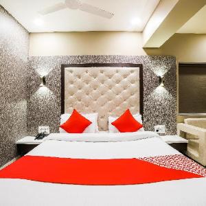 Capital O 41587 Hotel Airport Inn One