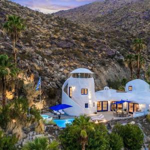 Santorini House Panoramic Palm Springs Views