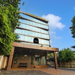 Hotel O Golden Terminal