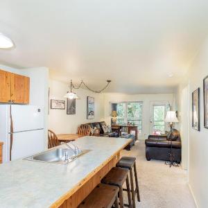 Cozy two bedroom in the middle of it all!
