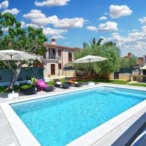 Holiday home 989