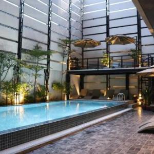 CHECK inn Phnom Penh BKK1