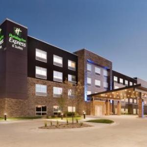 Holiday Inn Express & Suites West Des Moines - Jordan Creek