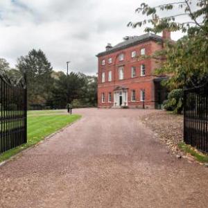 Winstanley House