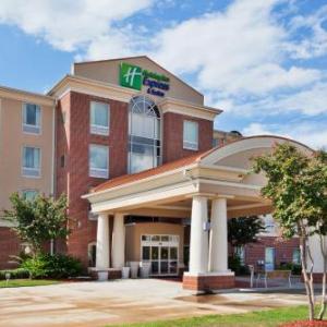 Texas Club Baton Rouge Hotels - Holiday Inn Express & Suites Baton Rouge East