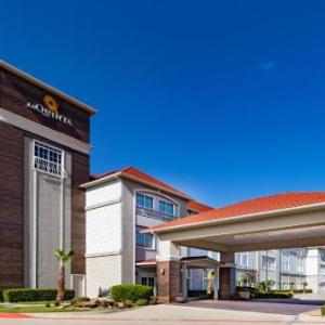 La Quinta Inn & Suites by Wyndham Garland Harbor Point