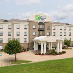 Alma Performing Arts Center Hotels - Holiday Inn Express Hotel & Suites Van Buren-Fort Smith Area