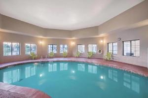 La Quinta by Wyndham Oklahoma City -Yukon, Yukon