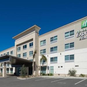 Lake Skinner Hotels - Holiday Inn Express & Suites - Murrieta