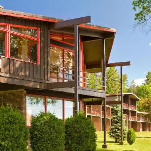 Lakehouse at High Peaks Resort