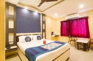 CAPITAL O 11079 Hotel Prestige, Hyderabad