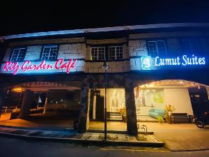 Lumut Suites, Lumut