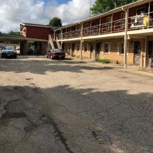 Hotels near Statz Bros. Farm - Valued Stay Sun Prairie