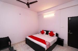 OYO 39774 Hotel Kanishka Residency, Jabalpur