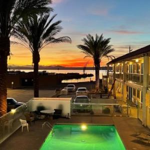 Hotels near Lake Havasu State Park - Sway Hotel