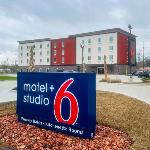 Studio 6 Gonzales LA Baton Rouge Geismar Prairieville I 10