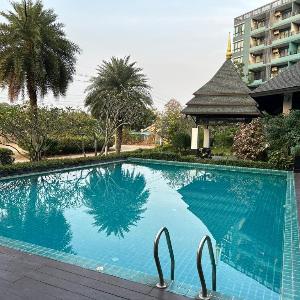 Baan Bangsare Resotel Chonburi