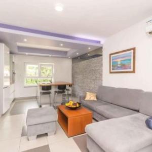 Apartment in Njivice/Insel Krk 34812