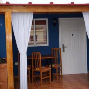 Apartment with 2 bedrooms in Arona with WiFi
