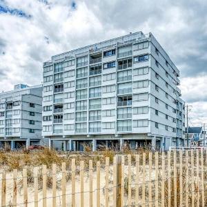 Oceana II 109 condo