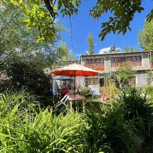 Saiman Guest House