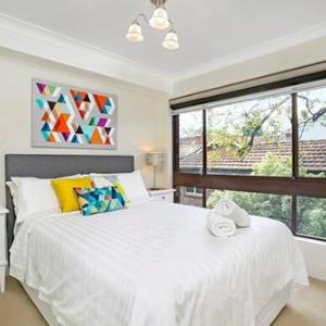 One Bedroom Apartment Brook Street(CN016)