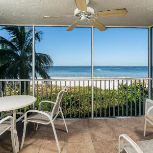 -Fantastic Gulf Front Condo North of the Pier- condo