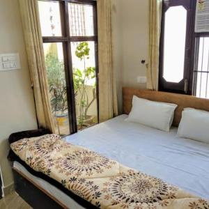 MYE Home stay near golden temple