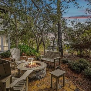 Willows Place by 30A Escapes