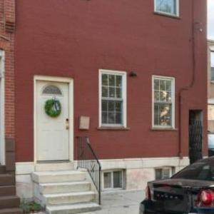 Charming Fishtown Retreat-Patio