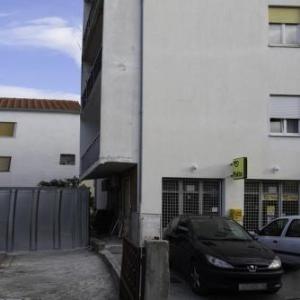 Apartments with parking space Stobrec Split - 15972