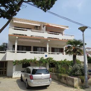 Apartments Ines
