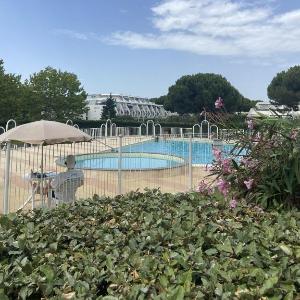 Sol-y-Days Flamants roses appartement rez-de-jardin avec piscine