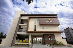 Ponnis Hotel, Palani