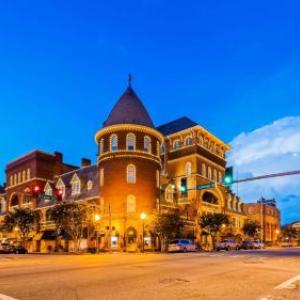 Georgia Veterans Memorial State Park Hotels - Windsor Hotel Ascend Hotel Collection