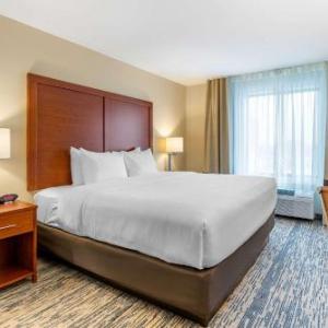 Comfort Inn & Suites West Des Moines