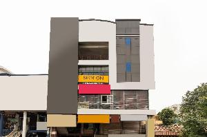 SPOT ON 41628 Hotel Cloud Bay, Bhopal