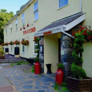 Tyn-y-Coed Inn