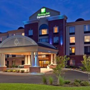 Smokies Stadium Hotels - Holiday Inn Express Hotel & Suites Kodak East-Sevierville