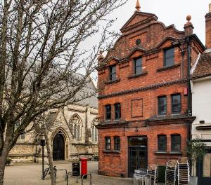 Charter House , Isle Of Wight